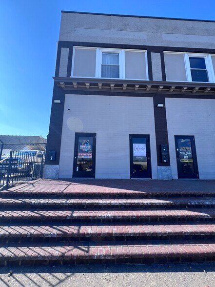 2010 Chamberlayne Ave, Richmond, VA à louer - Photo de l’immeuble – Image 1 sur 9