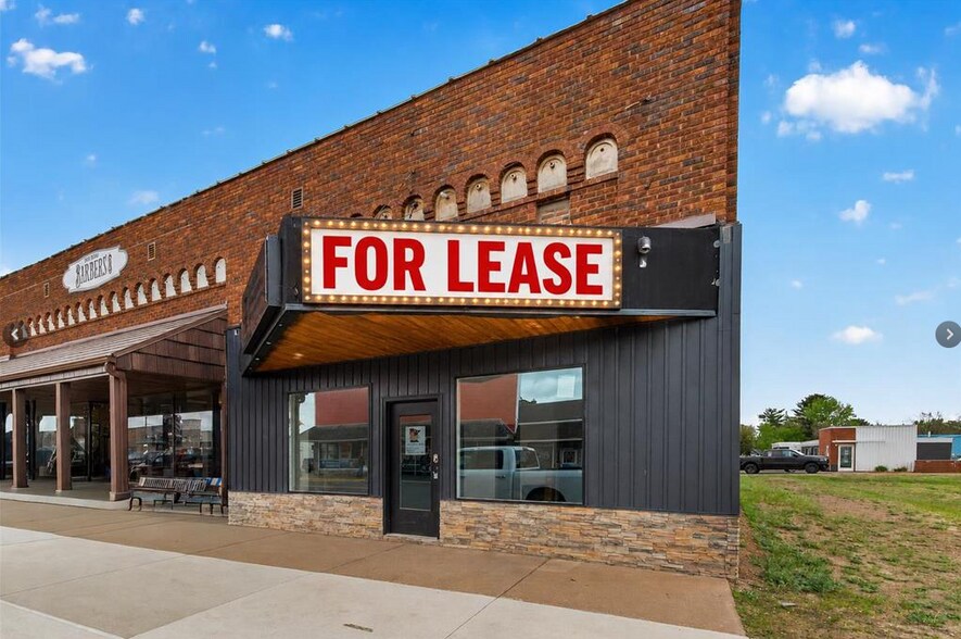 6434 Main St, North Branch, MN à louer - Photo principale – Image 1 sur 6