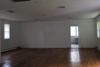 Plus de détails pour 642-650 N Liberty Dr, Tomkins Cove, NY - Local commercial à louer