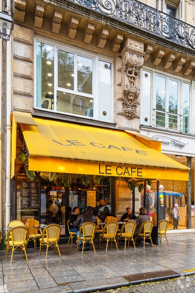 62 Rue Tiquetonne, Paris à louer - Photo de l’immeuble – Image 3 sur 6
