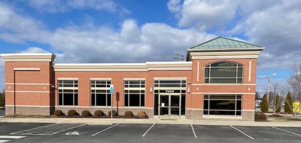 7485 Limestone Dr, Gainesville, VA à louer - Photo principale – Image 1 sur 12