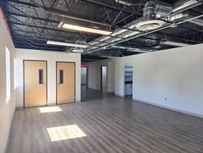 1805 W Van Buren St, Phoenix, AZ à louer Photo intérieure– Image 2 sur 3