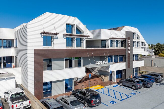Plus de détails pour 2200 Pacific Coast Hwy, Hermosa Beach, CA - Bureau à vendre