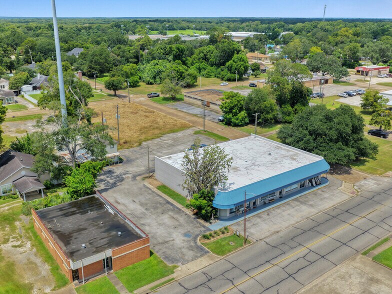 617 Main St, Liberty, TX à vendre - Aérien – Image 3 sur 42