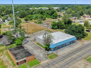 617 Main St, Liberty, TX - VUE AÉRIENNE  vue de carte - Image1