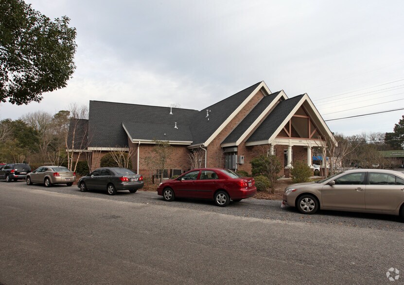 641 Saint Andrews Blvd, Charleston, SC à vendre - Photo de l’immeuble – Image 3 sur 39