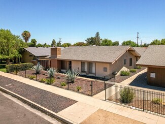 Plus de détails pour 3232 N Anna St, Fresno, CA - Spécialisé à vendre