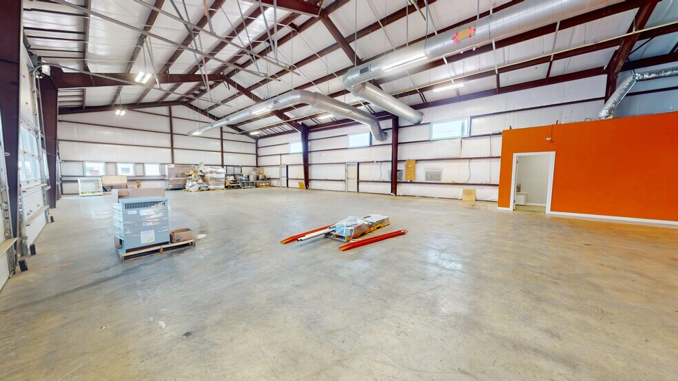 3992 E Highway 290, Dripping Springs, TX à louer - Photo de l’immeuble – Image 2 sur 13