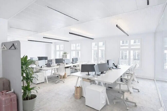 Plus de détails pour Bureau à louer