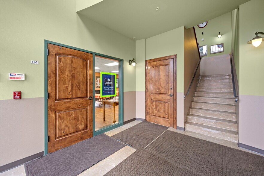 8052 W Main St, Rathdrum, ID à vendre - Hall d’entrée – Image 2 sur 57
