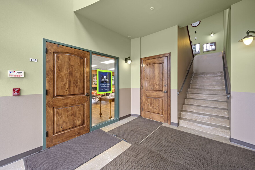 8052 W Main St, Rathdrum, ID à vendre - Hall d’entrée – Image 2 sur 57