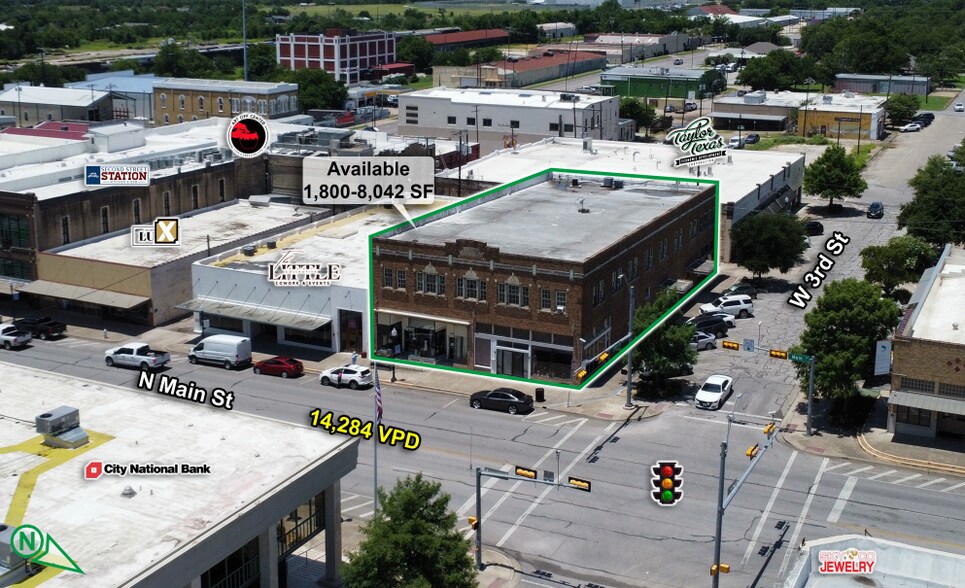 219-221 N Main St, Taylor, TX à louer - Photo de l’immeuble – Image 3 sur 5