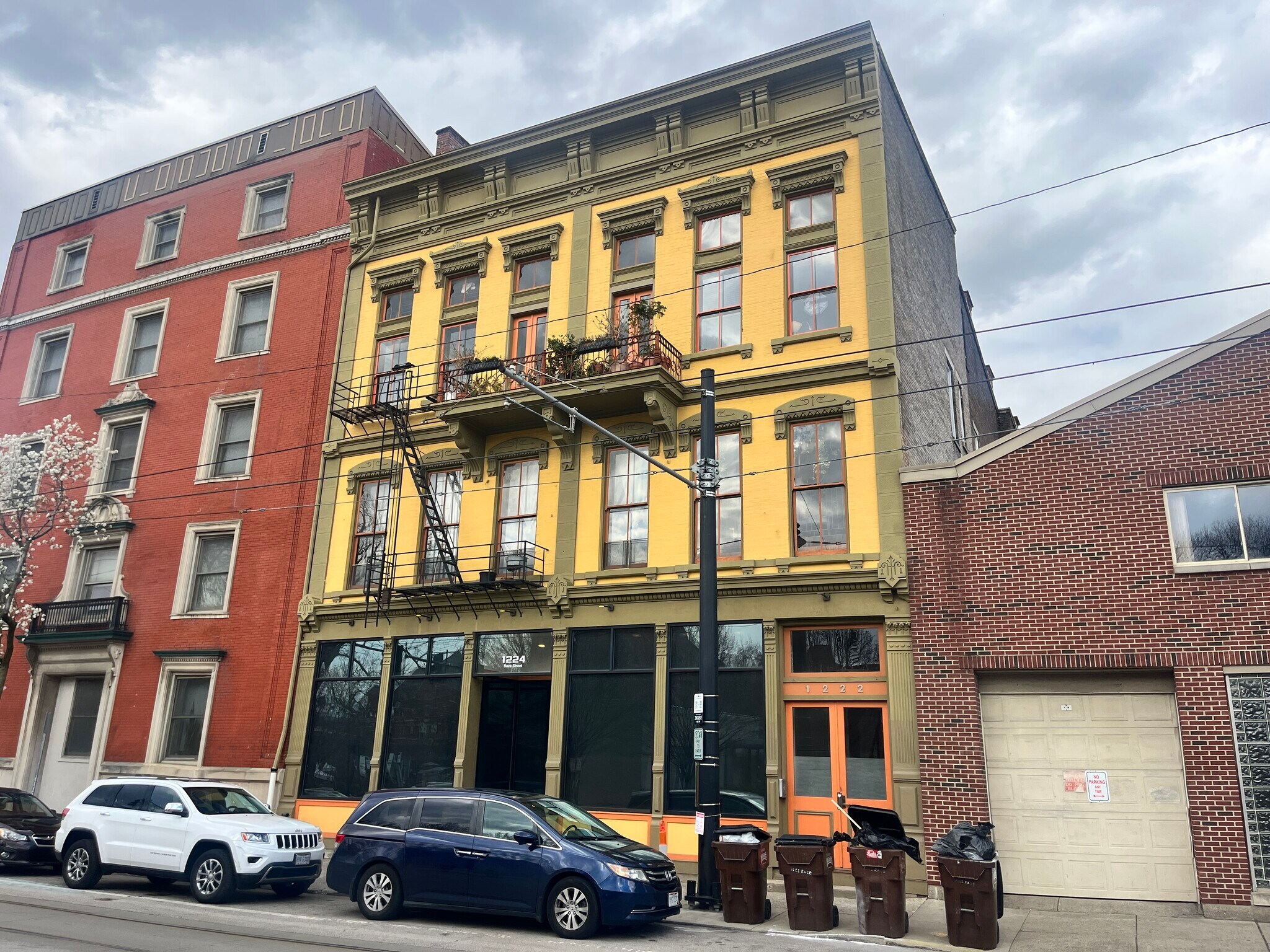 1222 Race St, Cincinnati, OH à louer Aérien– Image 1 sur 7