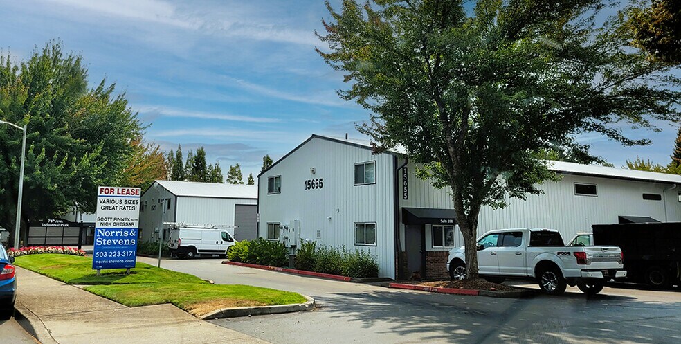 15757 SW 74th Ave, Tigard, OR à louer - Photo principale – Image 1 sur 6