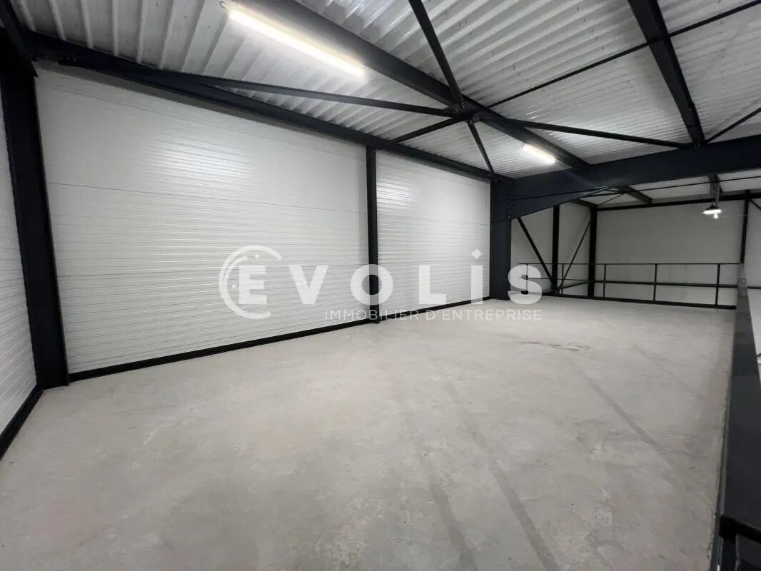 Bureau dans Janneyrias à louer Photo intérieure– Image 1 sur 4