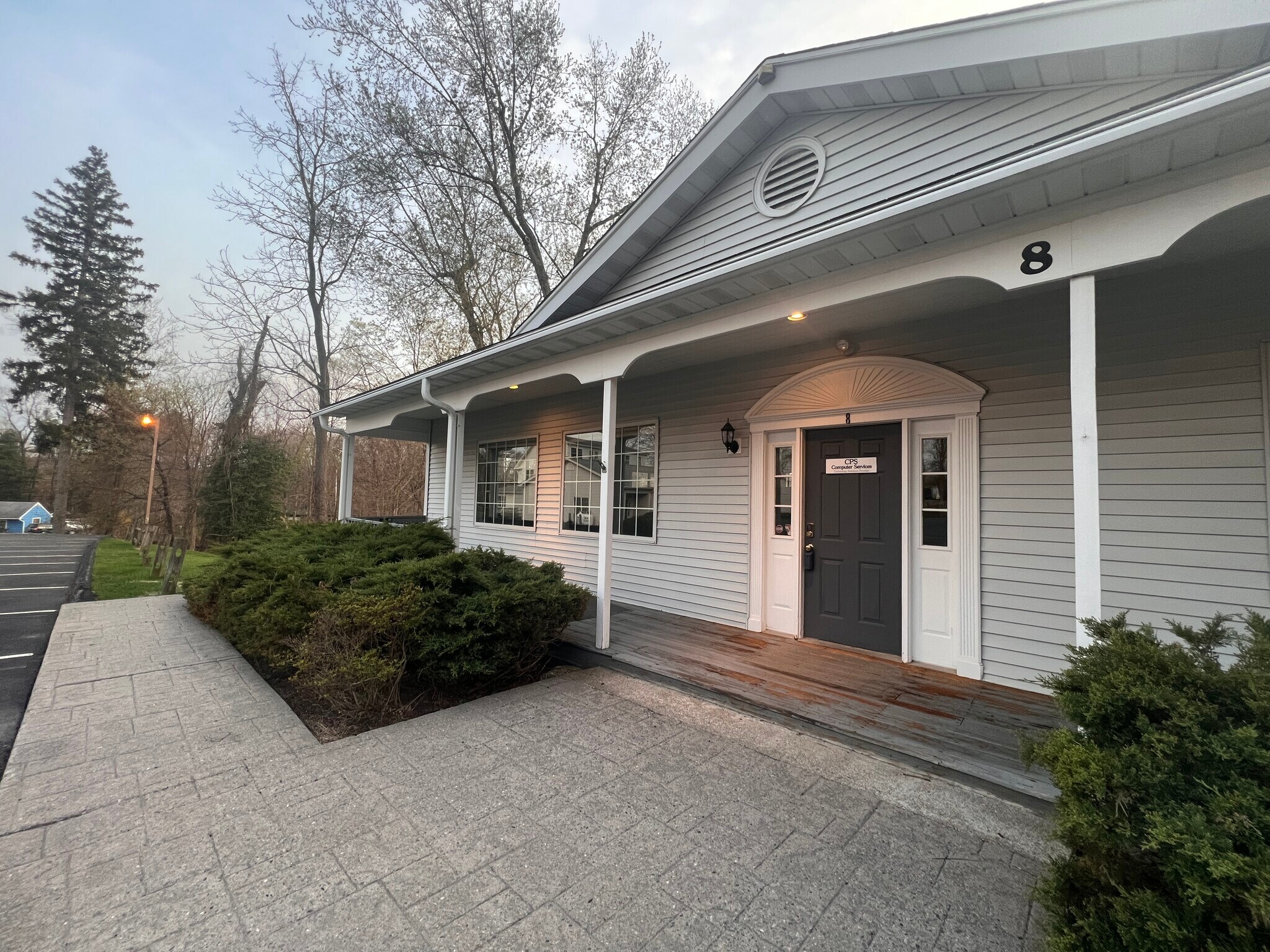 500 Purdy Hill Rd, Monroe, CT à louer Photo principale– Image 1 sur 21