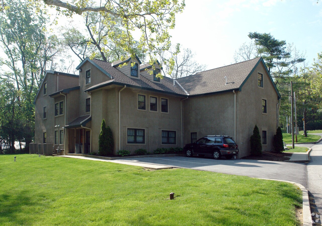 View Photo