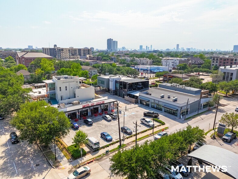 606 Dennis St, Houston, TX à vendre - Photo principale – Image 1 sur 27