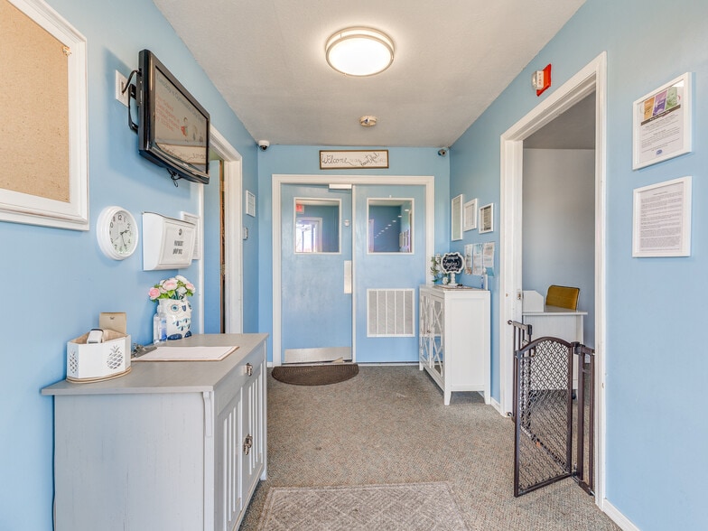 305 S Chickasaw Ave, Claremore, OK à vendre - Photo intérieure – Image 3 sur 34