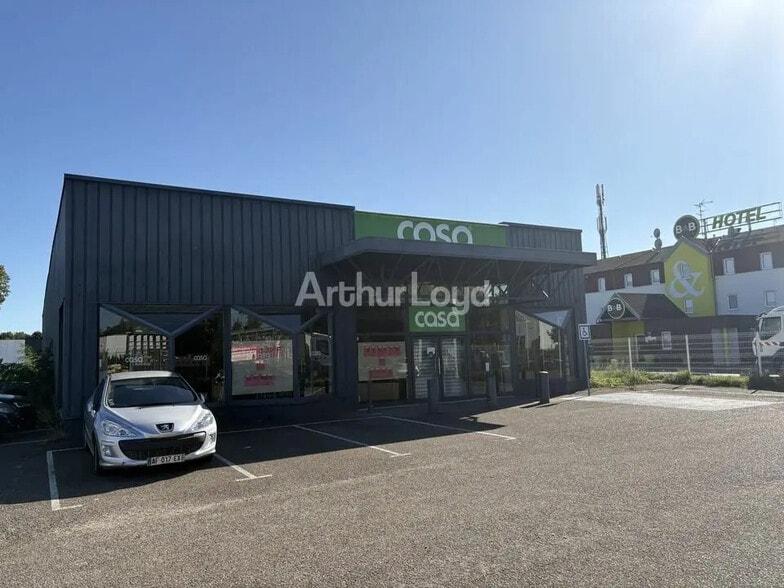 Local commercial dans Ostwald à louer - Photo de l’immeuble – Image 1 sur 12