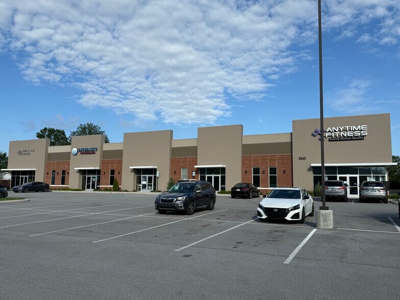 5945 Elementary Way, Ooltewah, TN à louer - Photo de l’immeuble – Image 3 sur 13