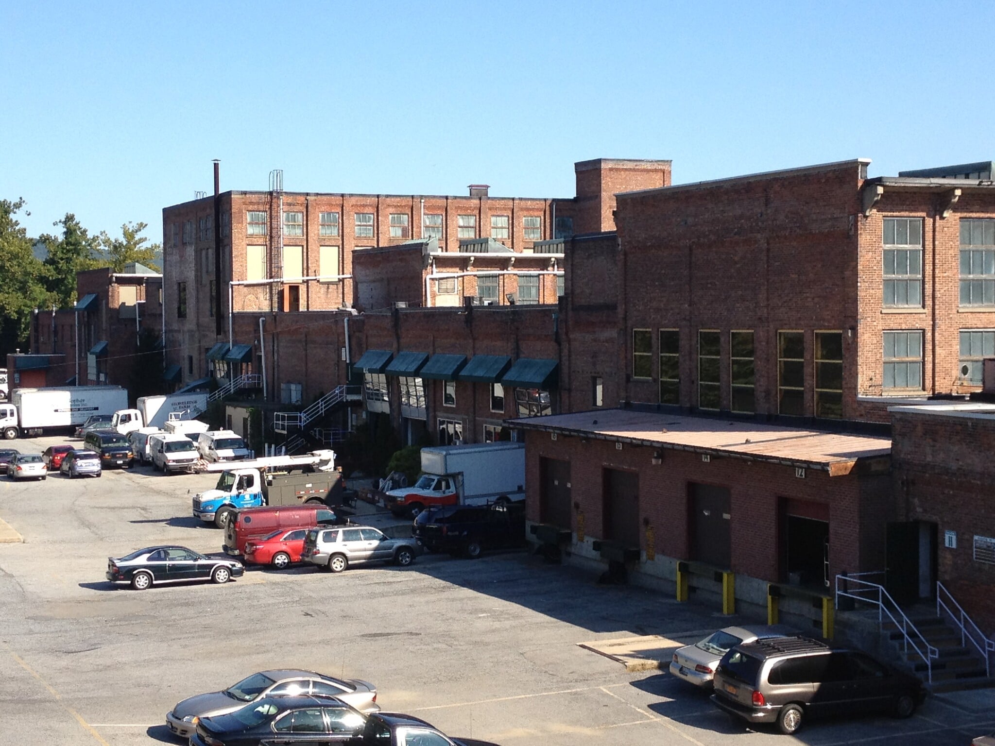 3199 Albany Post Rd, Buchanan, NY à louer Photo principale– Image 1 sur 26