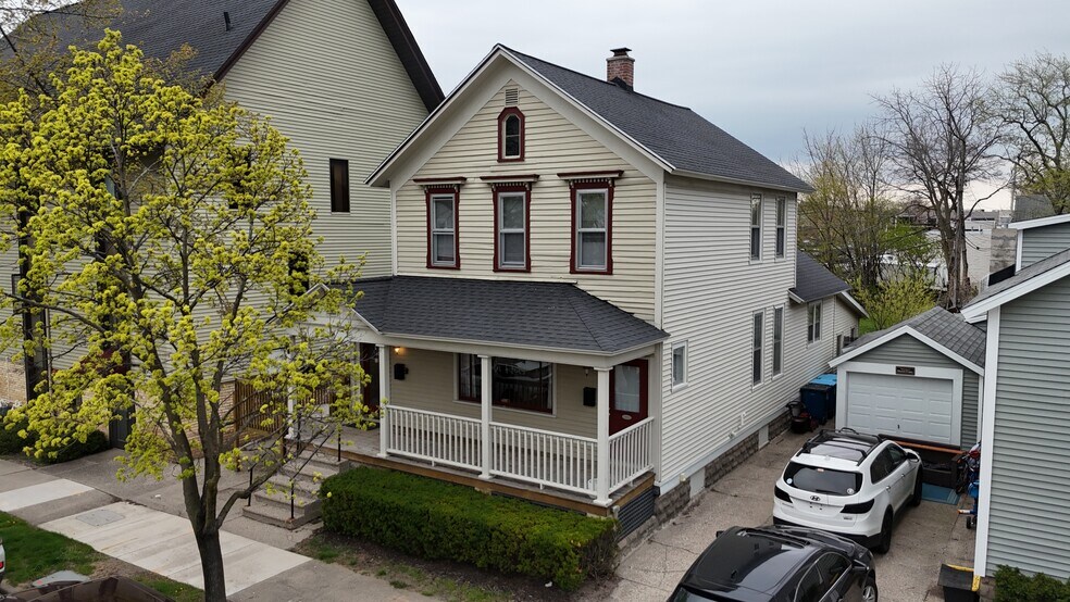 700, 710 Fulton & 114 N 7th Grand Haven portefeuille de 3 biens à vendre sur LoopNet.fr - Photo de l’immeuble – Image 3 sur 14