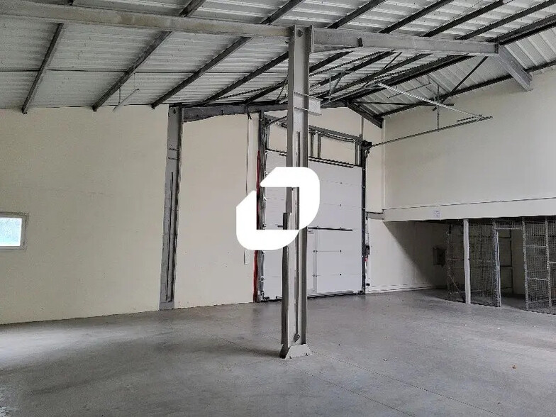 Bureau dans Pessac à louer - Photo de l’immeuble – Image 2 sur 13