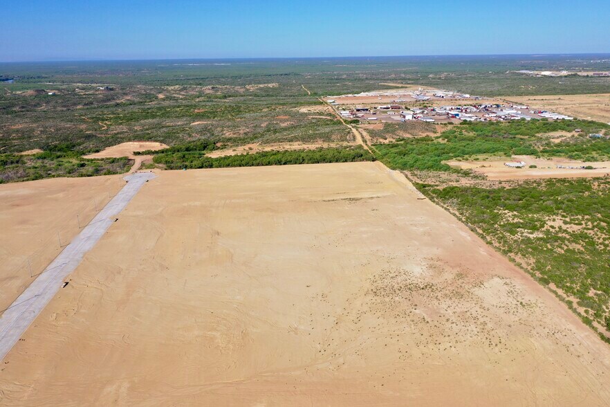 302 Blue Ridge Pky, Laredo, TX à louer - Aérien – Image 2 sur 12