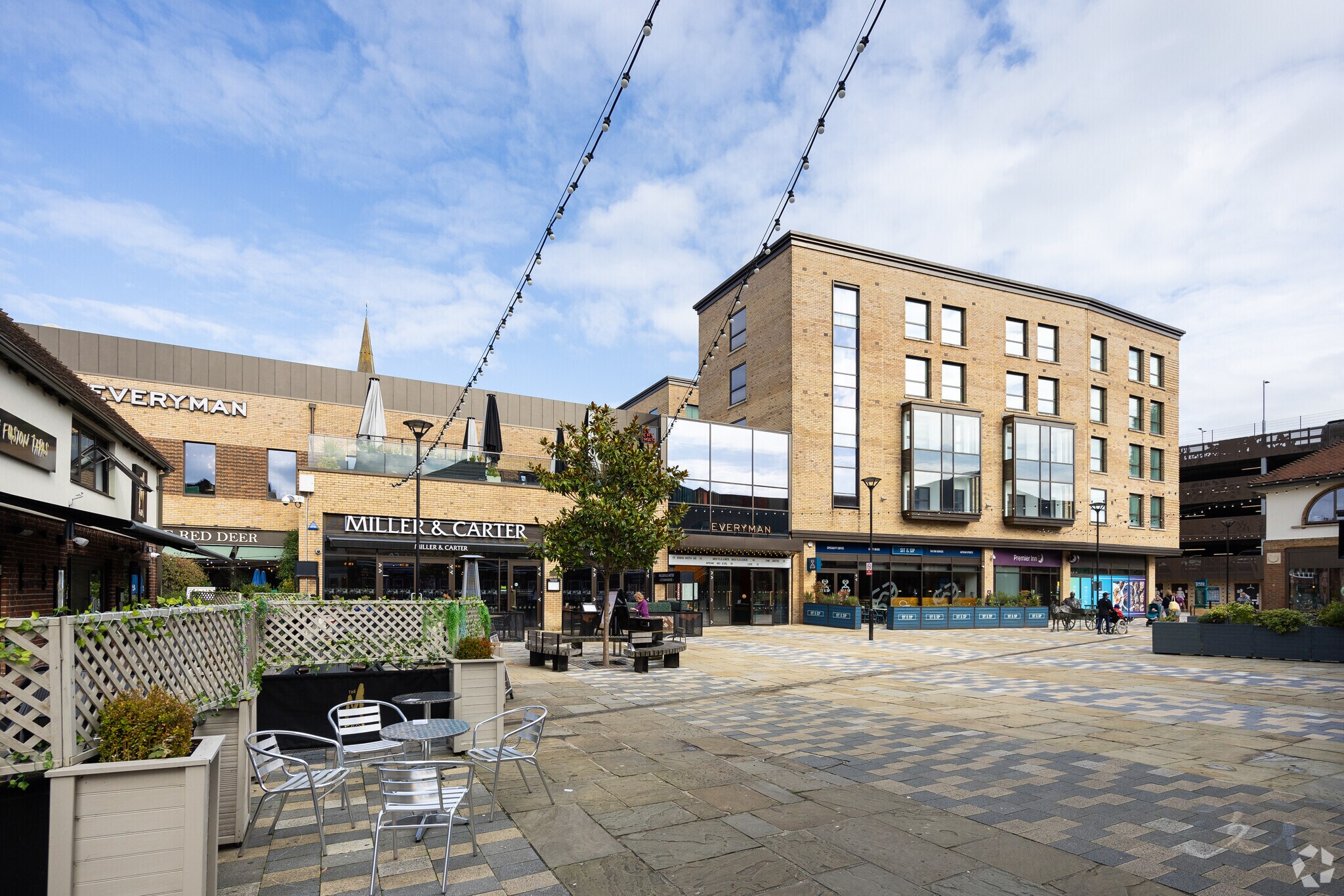 26 Piries Pl, Horsham à louer Photo principale– Image 1 sur 5