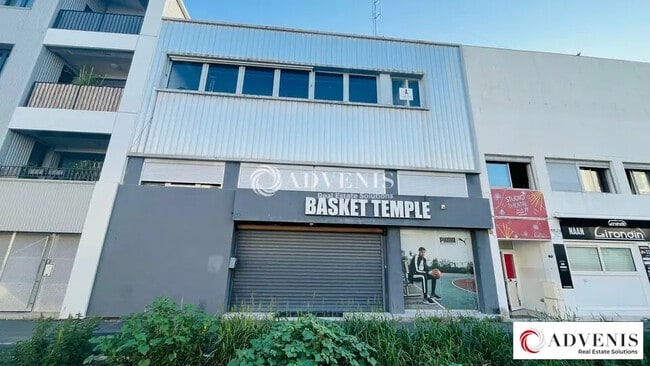 Plus de détails pour Local commercial à louer