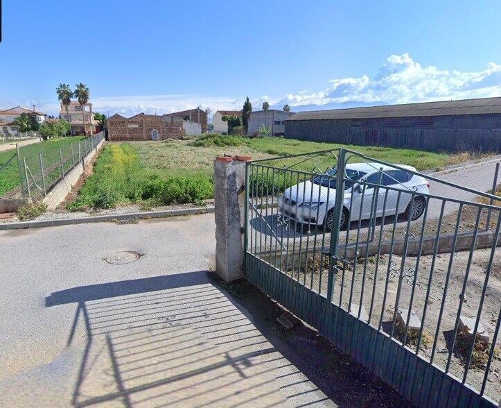 Calle Chirichi, 1-1, Vegas del Genil, Granada à vendre - Photo de l’immeuble – Image 2 sur 3
