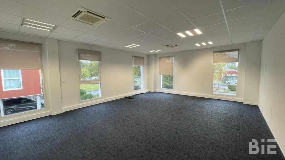Bureau dans Le Haillan à louer - Photo intérieure – Image 3 sur 9