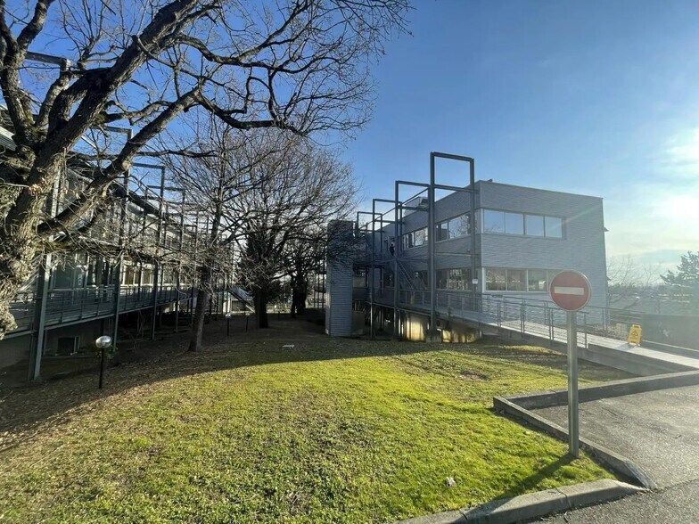 4 Impasse René Couzinet, Toulouse à louer - Photo de l’immeuble – Image 3 sur 41