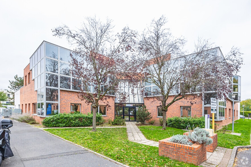 41 Rue Des Peupliers, Nanterre à louer - Photo principale – Image 1 sur 2