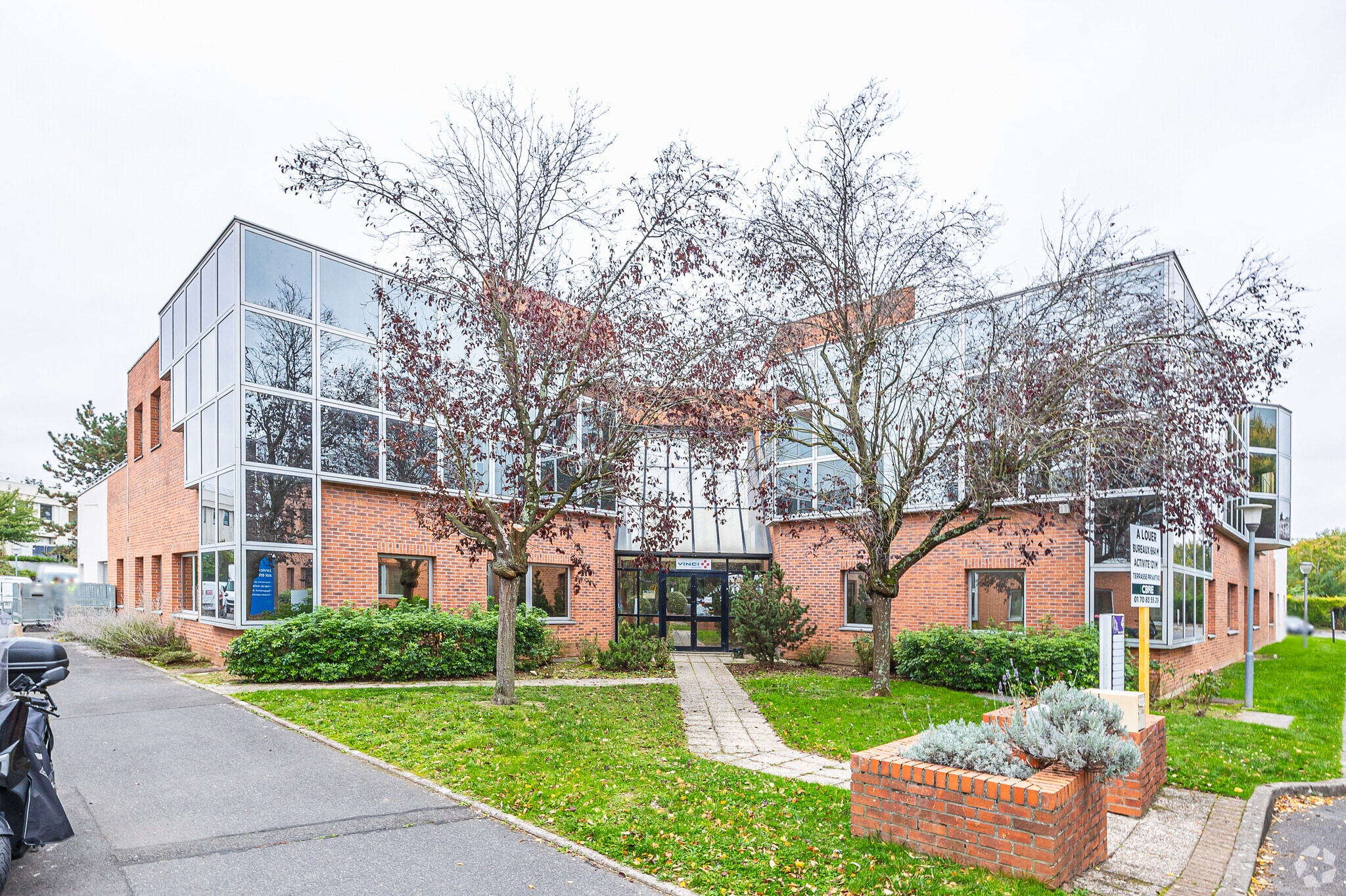 41 Rue Des Peupliers, Nanterre à louer Photo principale– Image 1 sur 3