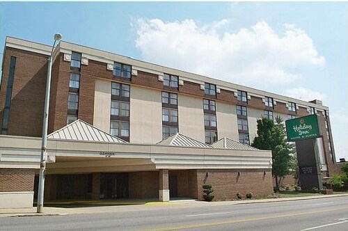 116 W Park Ave W, Mansfield, OH à vendre - Photo de l’immeuble – Image 2 sur 11