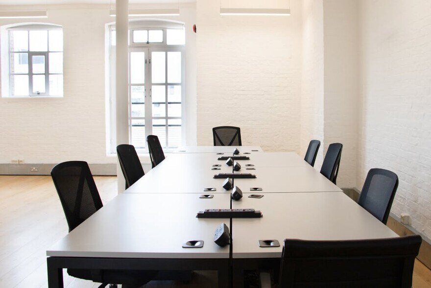 13 Bramley Rd, Londres à louer - Photo de l’immeuble – Image 2 sur 23