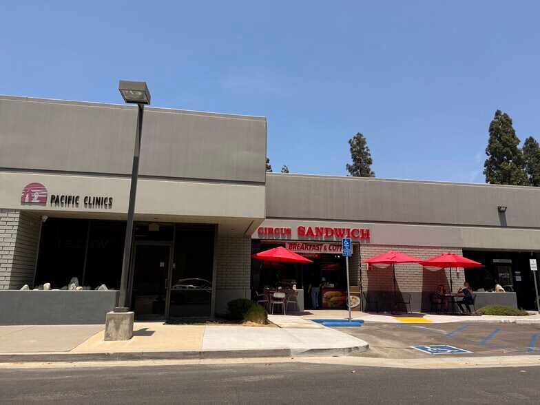 9945 Pioneer Blvd, Santa Fe Springs, CA à louer - Photo de l’immeuble – Image 2 sur 7