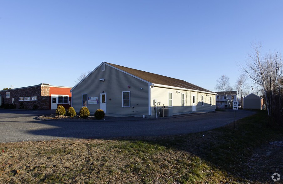 62 Darling Ave, South Portland, ME à vendre - Photo de l’immeuble – Image 2 sur 2