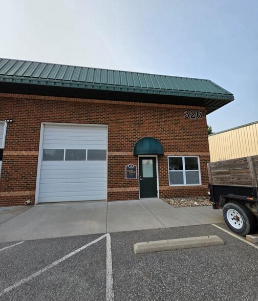326 Old York Hampton Hwy, Yorktown, VA à louer - Photo de l’immeuble – Image 1 sur 5