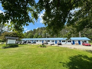 Plus de détails pour 382 Water St, Guilford, ME - Hôtellerie à vendre