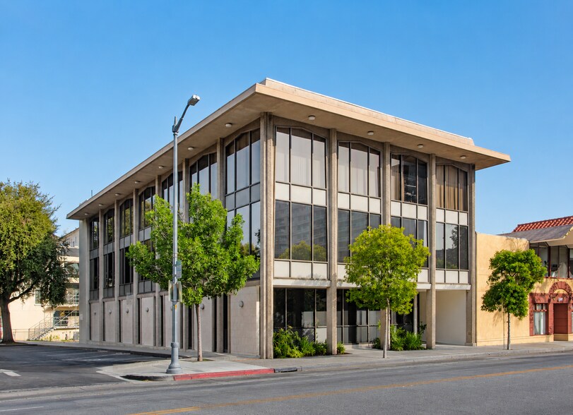 459 Hamilton Ave, Palo Alto, CA à louer - Photo de l’immeuble – Image 2 sur 10