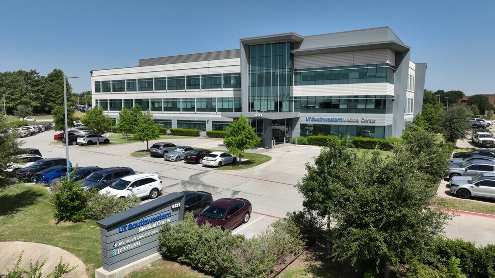 6121 N State Highway 161, Irving, TX à louer - Photo de l’immeuble – Image 3 sur 10