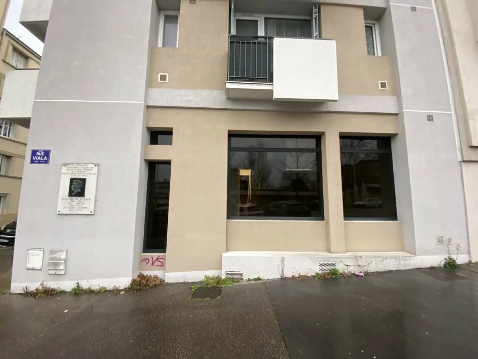 Local commercial dans Lyon à louer Photo de l’immeuble– Image 1 sur 10