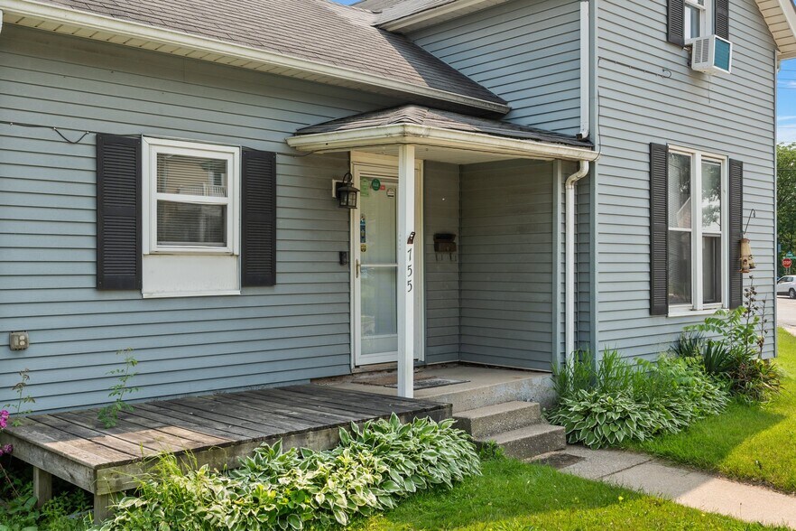 755 Chicago St, Valparaiso, IN à louer - Photo de l’immeuble – Image 2 sur 16
