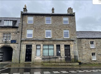 Plus de détails pour 6-7 Market Pl, Barnard Castle - Local commercial à vendre