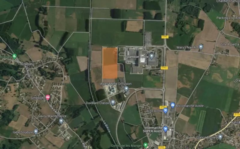 Industriel/Logistique dans Aoste à vendre - Photo de l’immeuble – Image 2 sur 10