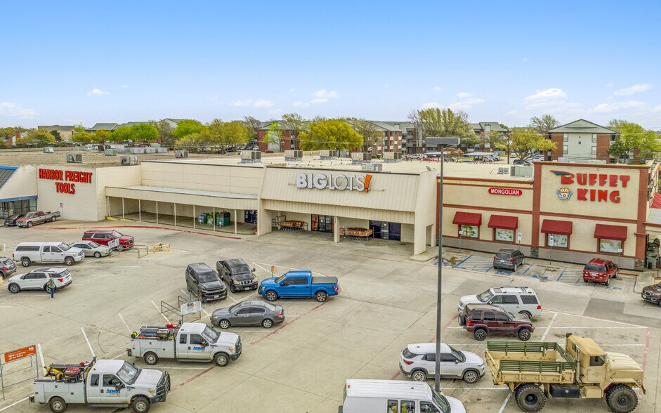 2249-2251 S Loop 288, Denton, TX à louer - Photo de l’immeuble – Image 2 sur 4