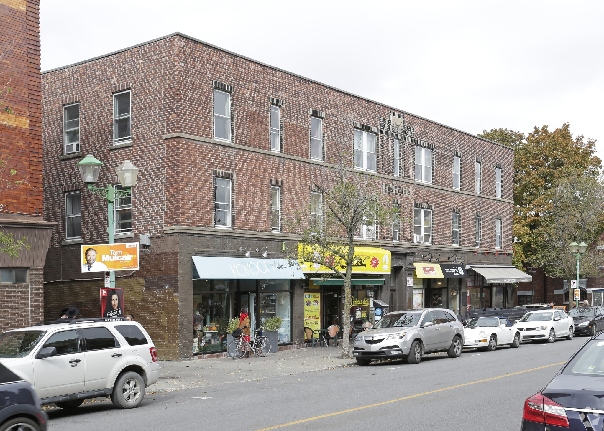 1051-1061 Bernard Ave, Outremont, QC à vendre Photo principale– Image 1 sur 3